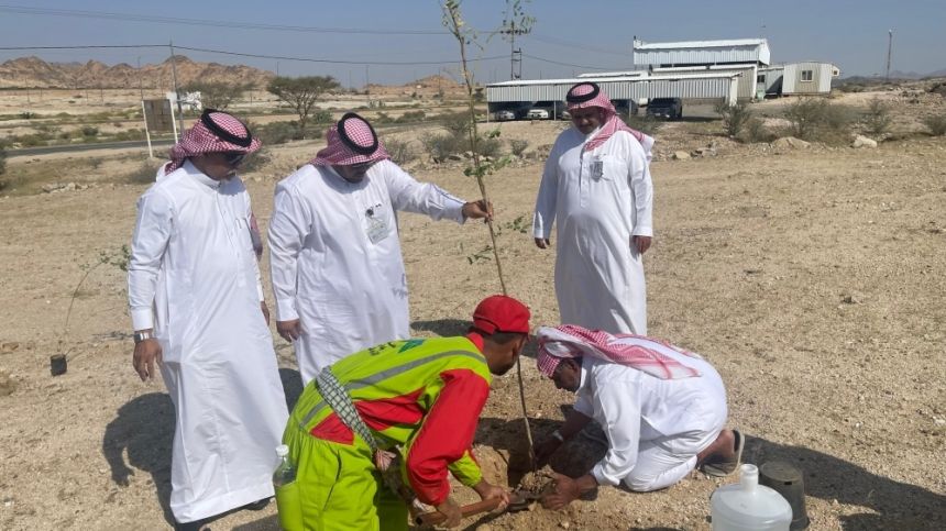 "لنجعلها تتنفس".. لتحسين جودة الهواء والمحافظة على البيئة البحرية في جدة
