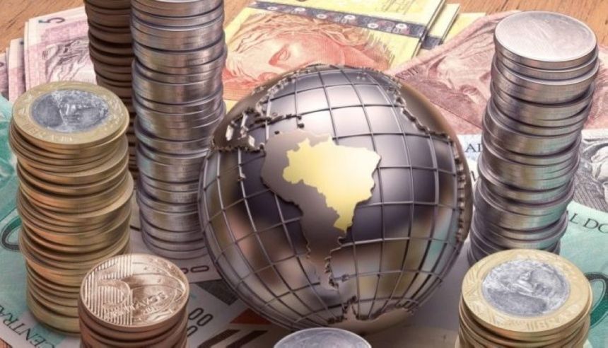 ارتفاع الذهب والفضة يعكس توقعات متباينة للمستثمرين في الأسواق العالمية