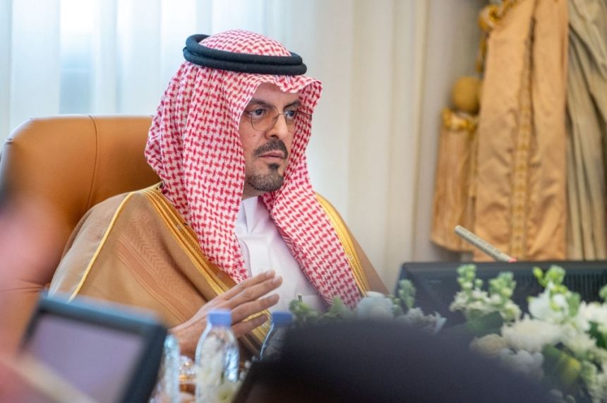 نائب أمير مكة يدشن 127 مشروعًا تنمويًا في جدة