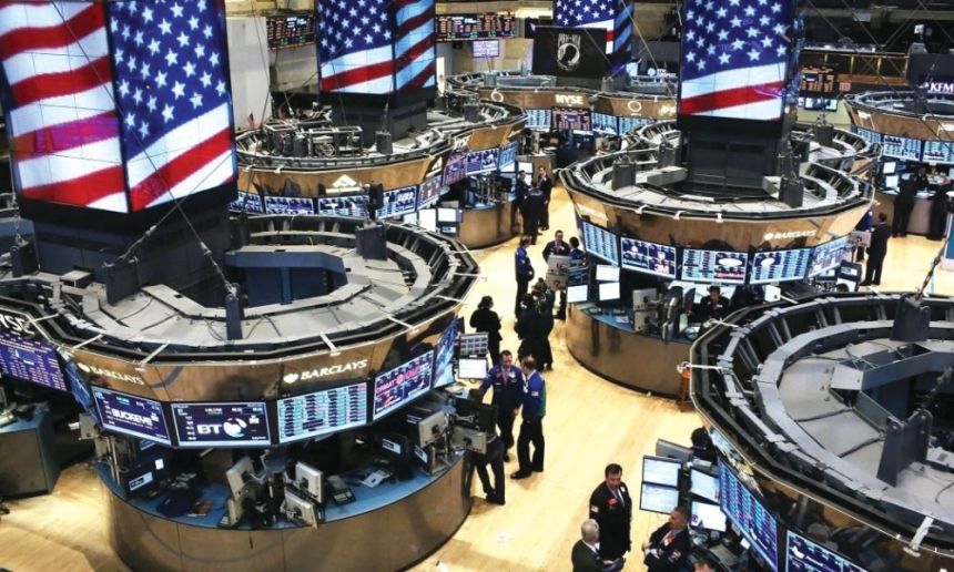 وول ستريت تفتح على ارتفاع وسط آمال بخفض أسعار الفائدة