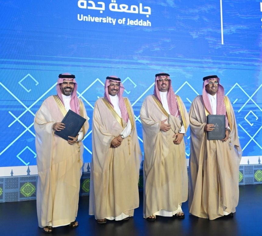 محافظ جدة يدشن "واحة مدن" ويشهد توقيع استثمارات تتجاوز ملياري ريال