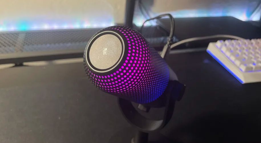 تكنولوجيا: مراجعة لميكروفون Razer Seiren V3 Chroma