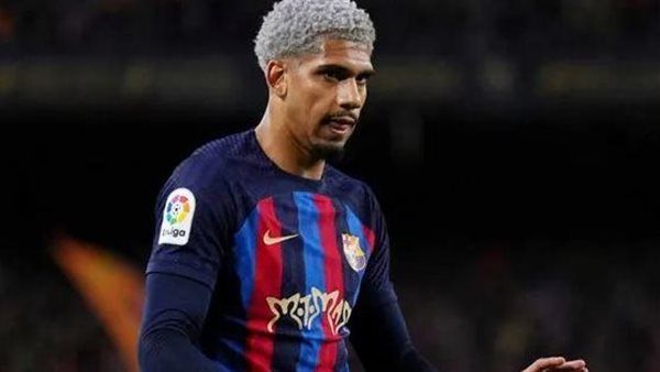 برشلونة يرفض إغراءات بايرن ميونخ للتعاقد مع أراوخو