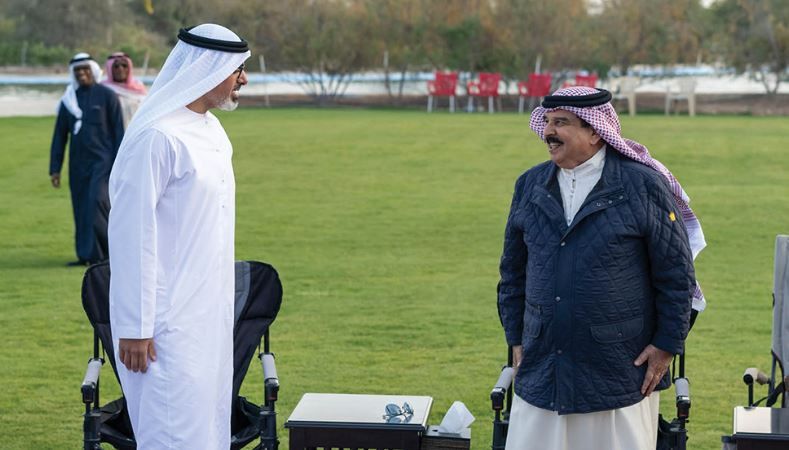 الامارات | ملك البحرين يستقبل ولي عهد أبوظبي في المنامة