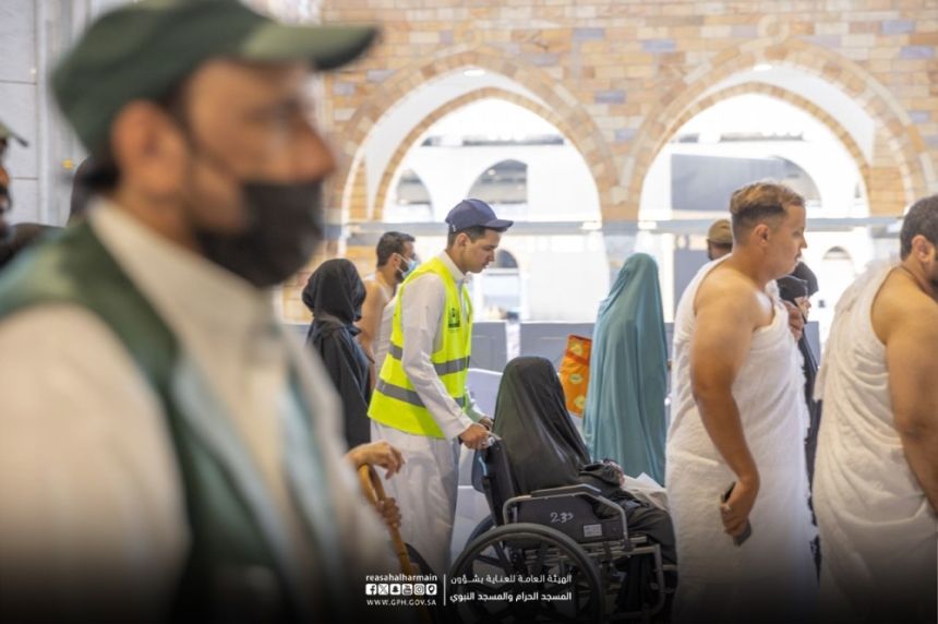 استهداف 2500 متطوع في المسجد الحرام بحلول نهاية شهر رمضان