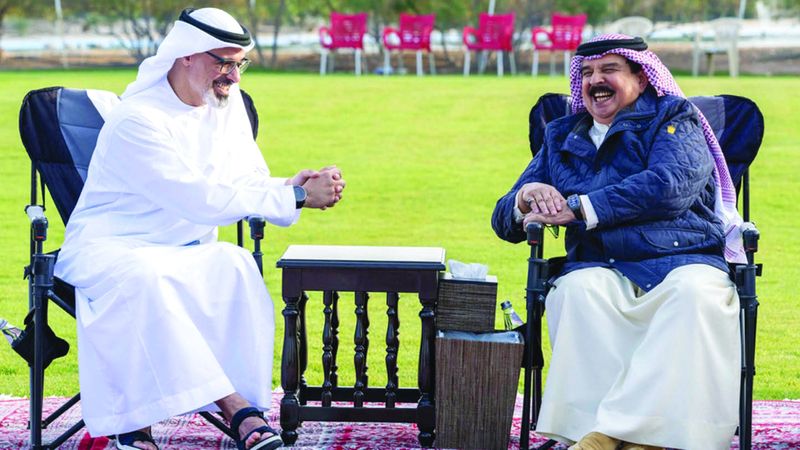 الامارات | ملك البحرين يستقبل ولي عهد أبوظبي في المنامة