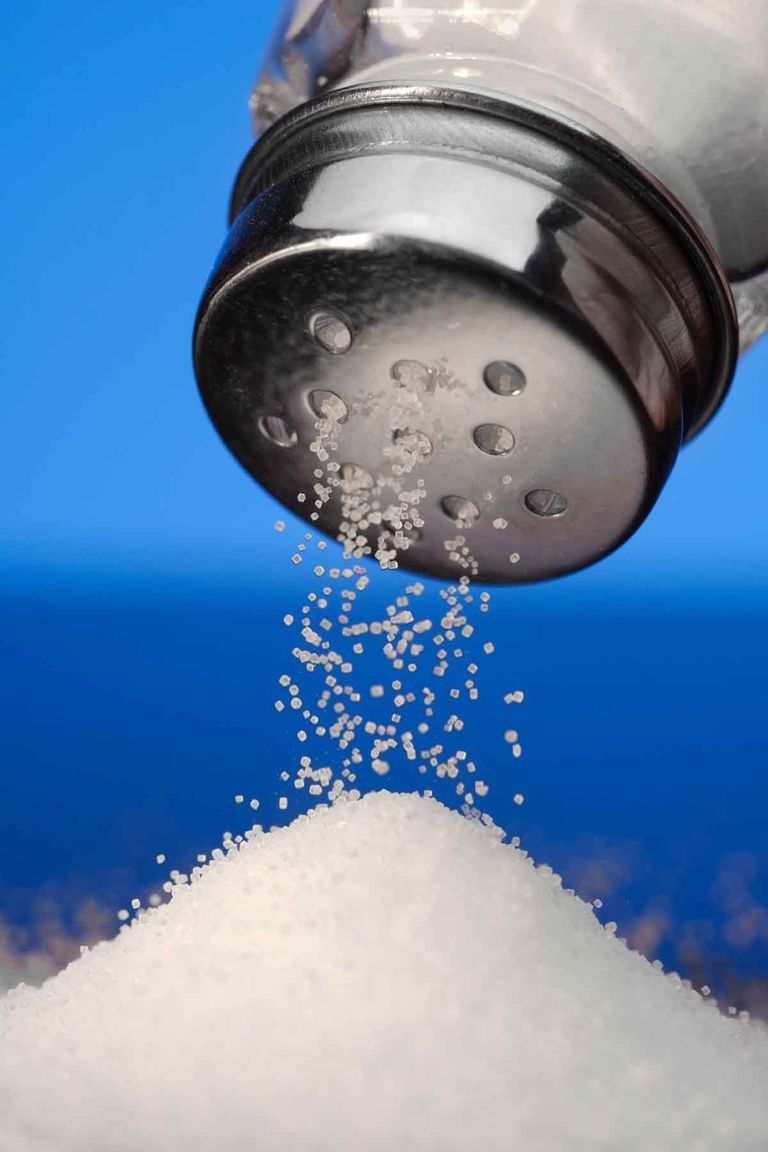 خطر داهم: ملح الطعام يهدد صحة الكلى.. دراسة حديثة
