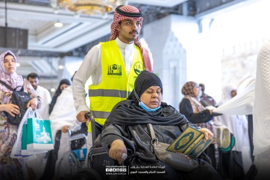 استهداف 2500 متطوع في المسجد الحرام بحلول نهاية شهر رمضان