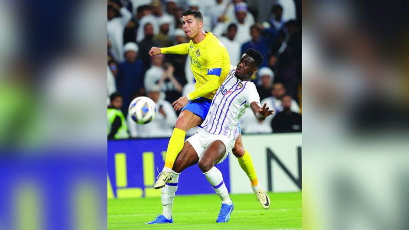 الامارات | رونالدو يصفق لجمهور العين بعد هتاف «ميسي ميسي»