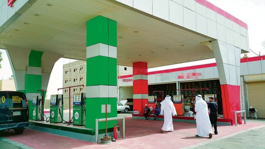 لأول مرة.. السماح بإنشاء محطات وقود متحركة بضوابط