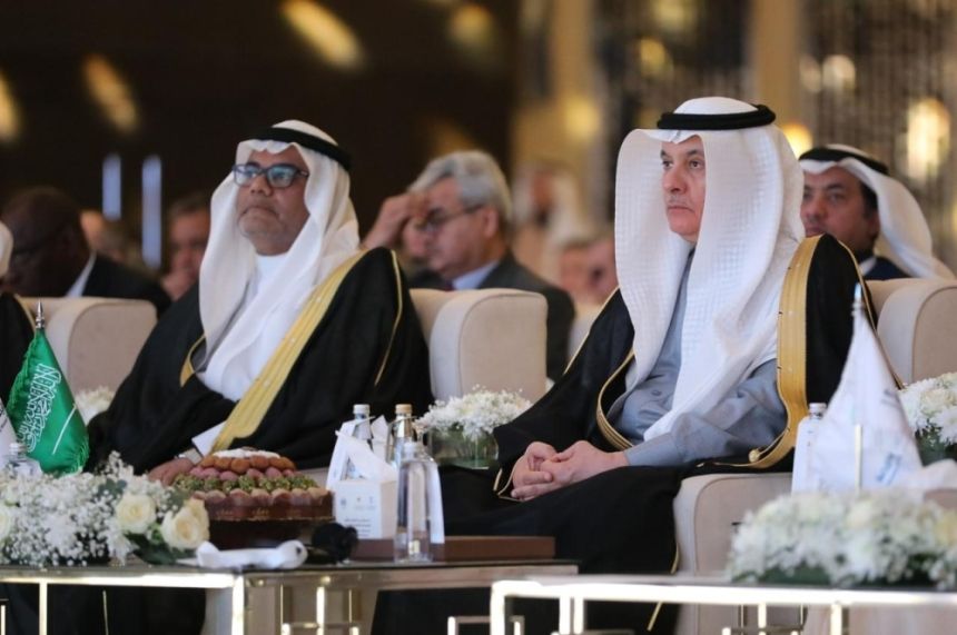 وزير البيئة: الاهتمام بقضايا المناخ ينطلق من دور المملكة الريادي دوليا