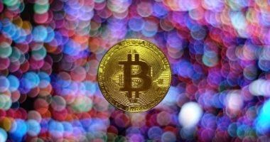 تكنولوجيا: ارتفاع أسعار البيتكوين لتصل إلى 65000 دولار لأول مرة منذ عام 2021