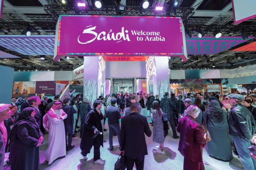 الخطيب: المشاركة بمعرض برلين ترسخ مكانة السعودية على خارطة السياحة العالمية