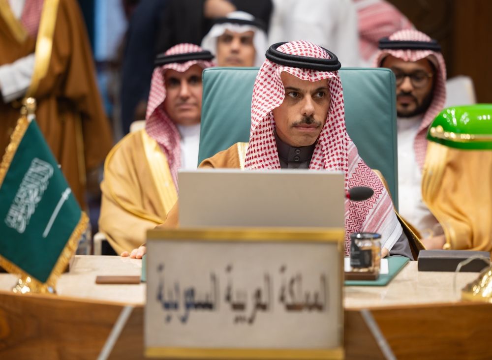 وزير الخارجية يبحث وقف التصعيد العسكري في غزة بمجلس الجامعة العربية