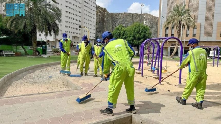 استعدادًا لشهر رمضان.. أمانة العاصمة المقدسة تحشد 13 ألف عامل