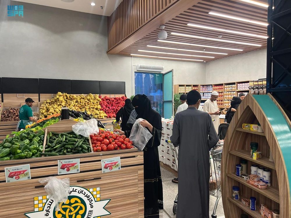 أسواق حقل.. حركة شرائية نشطة مع قرب رمضان