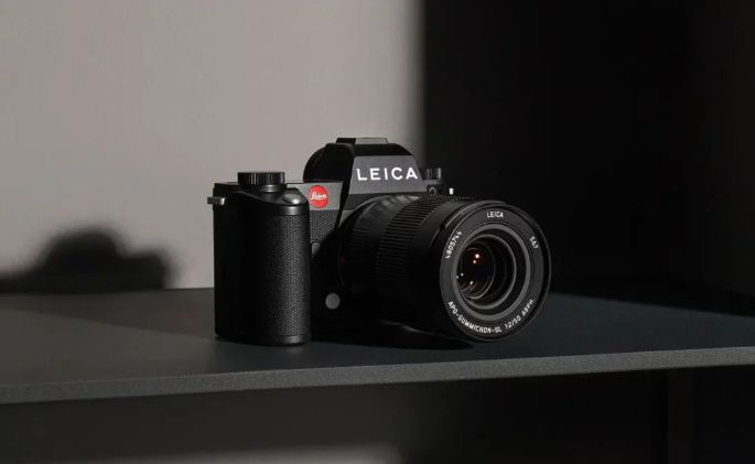 تكنولوجيا: Leica تكشف عن كاميرة SL3 بمستشعر إطار كامل ومعالج Maestro-IV الجديد