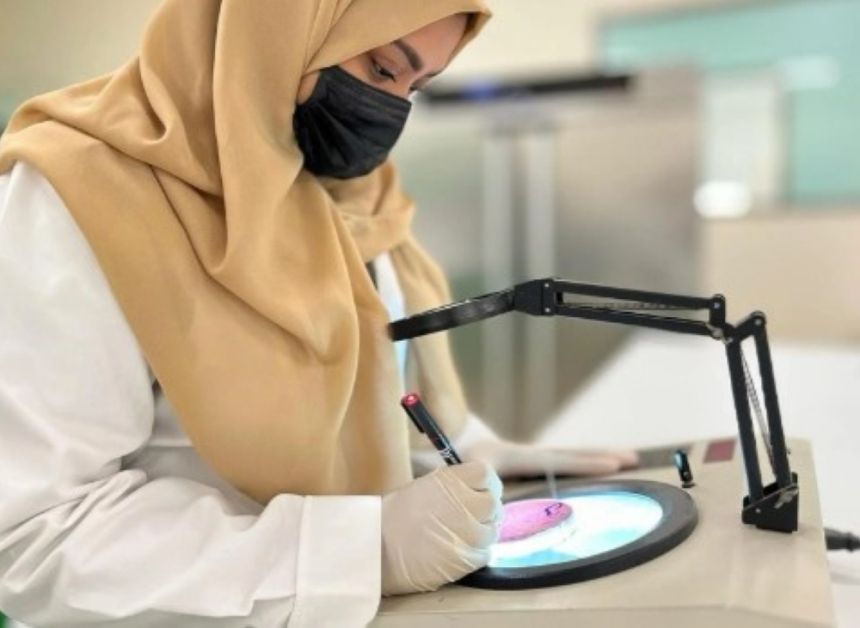 مكة.. تخصيص 3 مختبرات متنقلة لتحليل عينات الأغذية والمياه
