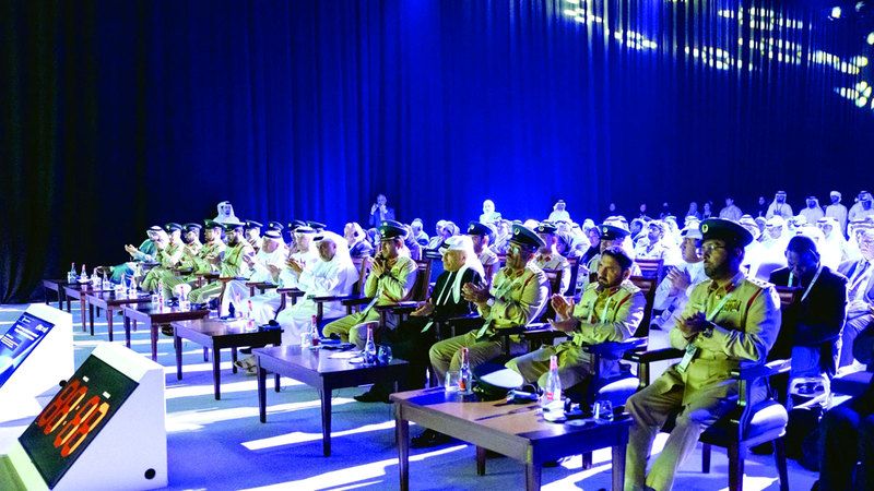 الامارات | «دبي للأمن الاقتصادي» يرصد 4560 إيداعاً في 810 حسابات بنكية مشبوهة