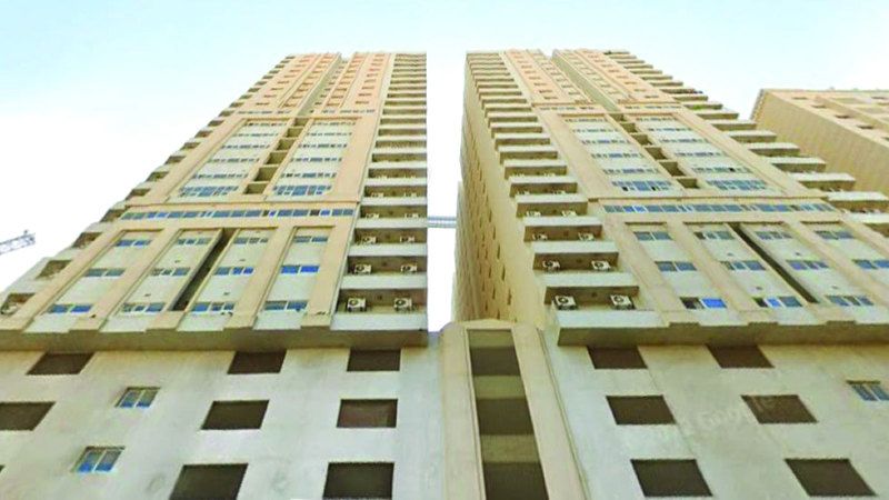 الامارات | وفاة طفل سقط من الطابق الـ 20 في الشارقة