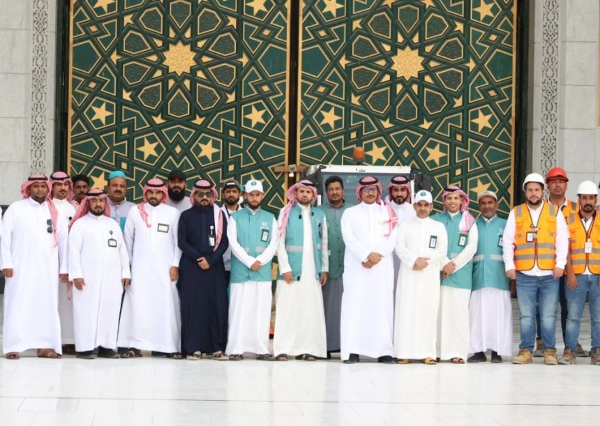"وقاء مكة" يشارك في فرضية مواجهة الحشرات بالمسجد الحرام
