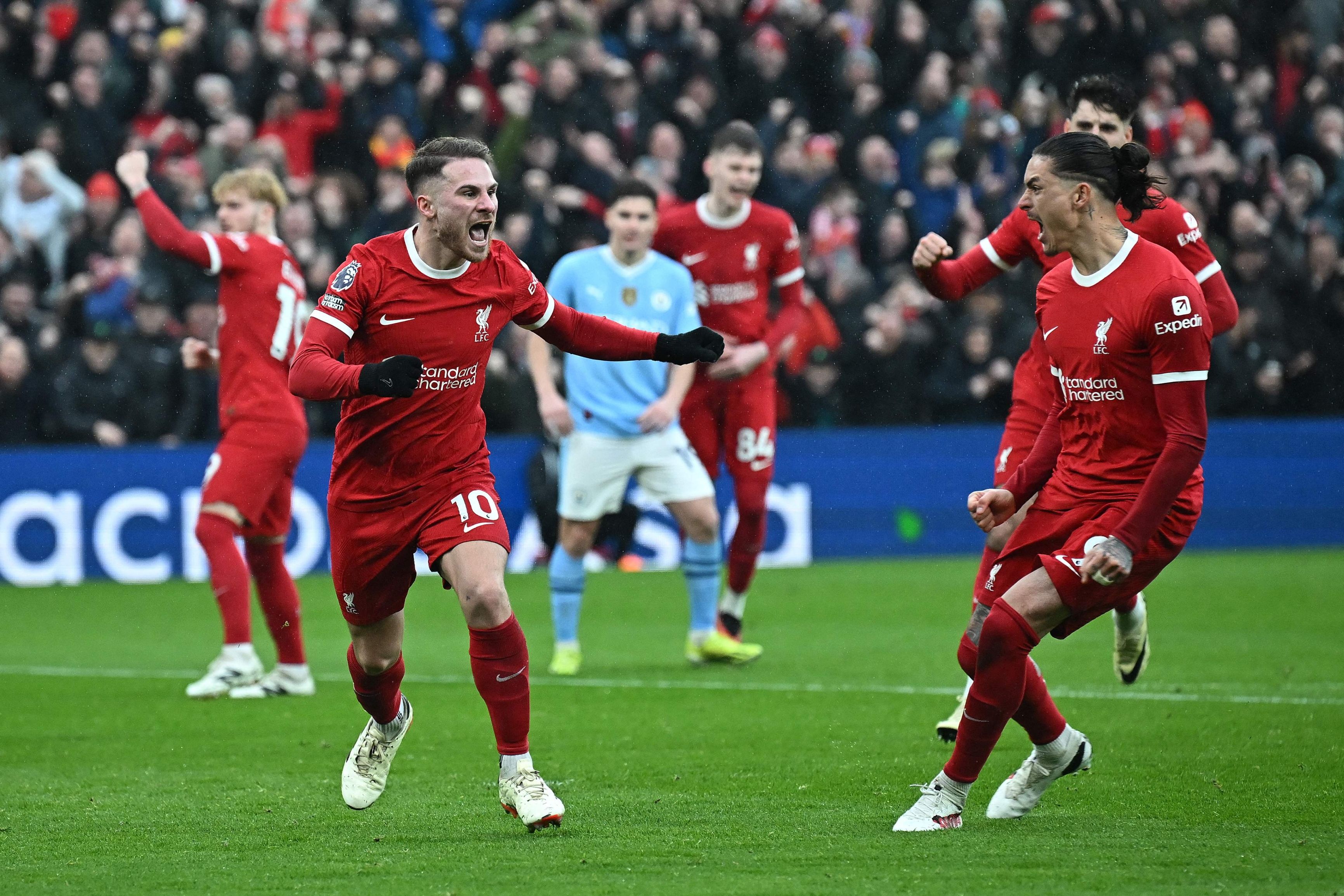 الامارات | ليفربول يُفرط بصدارة الدوري الإنجليزي بالتعادل مع مانشستر سيتي
