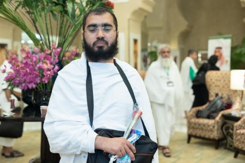 ضيوف برنامج خادم الحرمين للعمرة: سعادتنا اكتملت بأداء العمرة في رمضان 