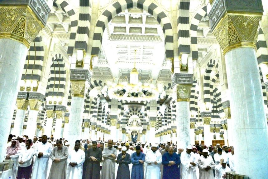 لإثراء التجربة.. جهود لتهيئة الأجواء الإيمانية لقاصدي وزائري الحرمين