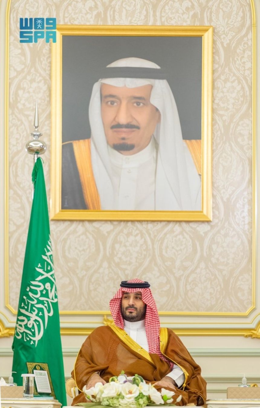 المدينة المنورة.. ولي العهد يستقبل العلماء وجمع من المواطنين قدموا للسلام عليه