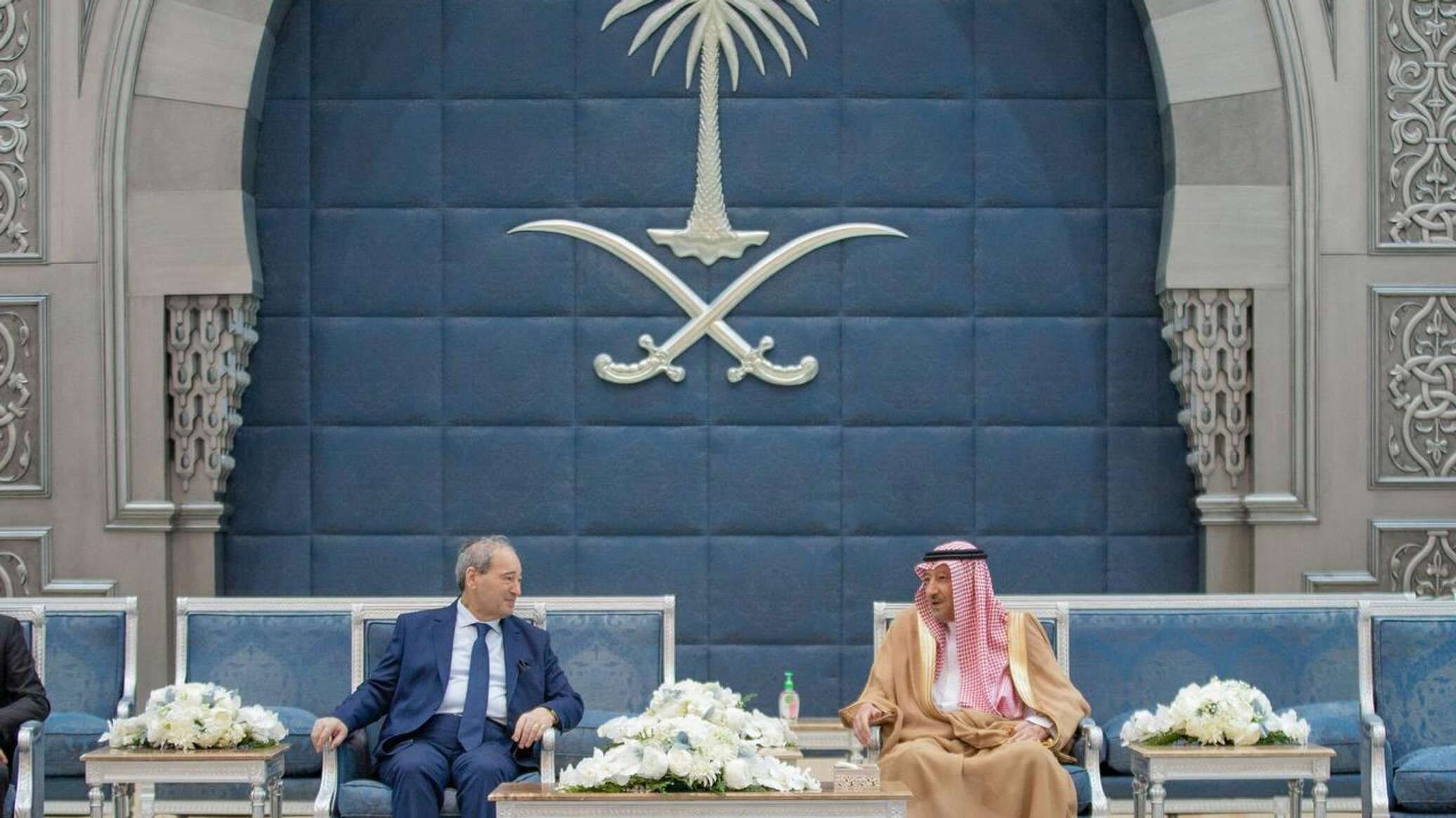 المقداد يبحث مع ابن فرحان جهود دمشق لمتابعة عمل لجنة الاتصال العربية بشأن سوريا