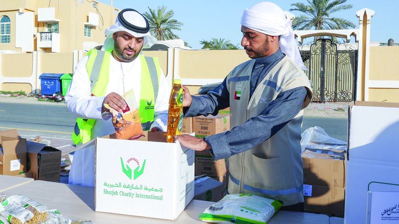 الامارات | «الشارقة الخيرية» تنتهي من توزيع «السلة الرمضانية»