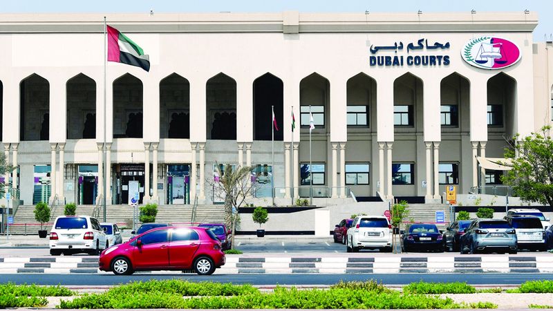 الامارات | موظف يجلب طلقات نارية في حقيبة سفره بـ «الخطأ»