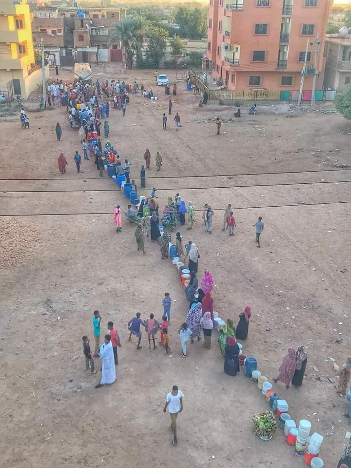 الخرطوم .. صيام تحت القصف وبلا ماء أو كهرباء