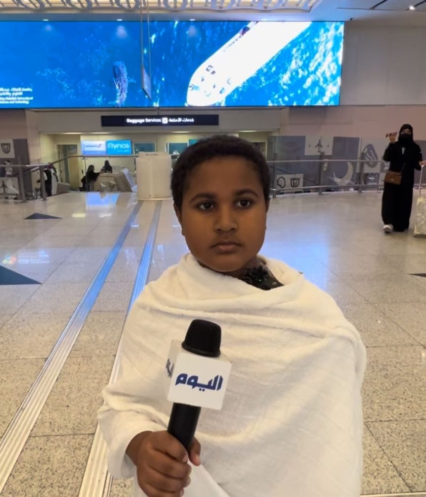 معتمرون لـ"اليوم": تسهيلات الوصول عظيمة وتقرب مسافات المشتاقين للحرم