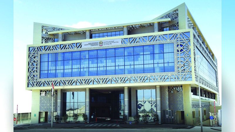 الامارات | ترقية تصنيف شركات ملتزمة بـ «مستهدفات التوطين» إلى «الفئة الأولى»