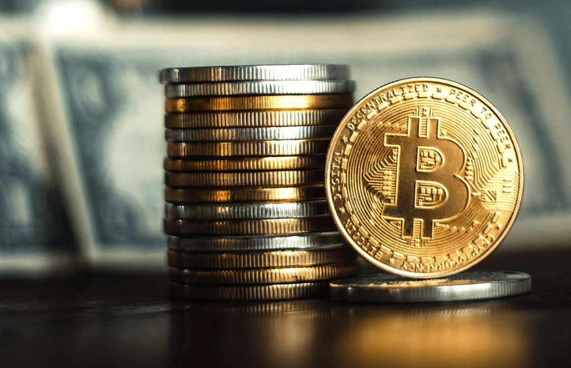 عمليات جني أرباح واسعة من قِبل المستثمرين قصيري الأجل في البيتكوين