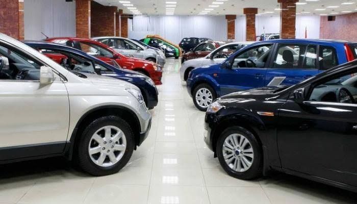اختفاء الأوفر برايس.. انخفاض أسعار السيارات الزيرو من 100 إلى 300 ألف جنيه بالأسواق