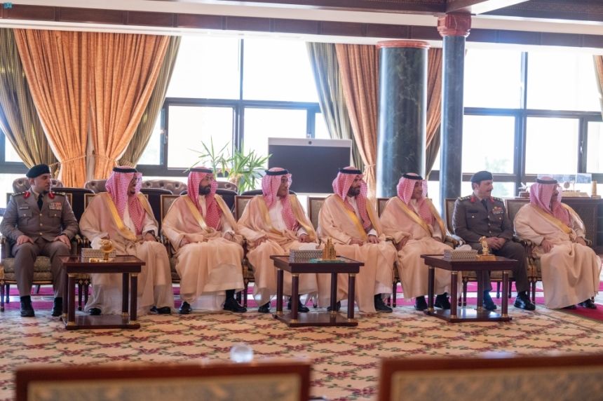 وزير الداخلية: القطاعات الأمنية توفر الأمان للمواطنين والمقيمين