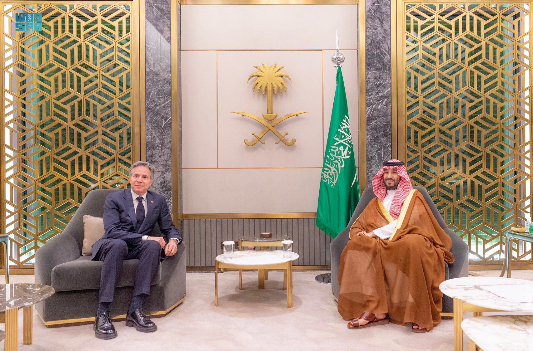 السعودية | ولي العهد يجتمع مع وزير الخارجية الأمريكي