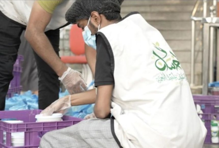 17 ألف وجبة إفطار.. 1000 متطوع ومتطوعة ينفذون مشروعات "إحسان" بجازان