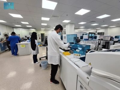 ضبط مواطن سرق مركبة في وضع التشغيل بالطائف