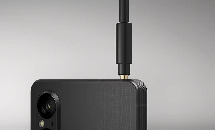 تكنولوجيا: تأكيد دعم مقبس سماعة الرأس 3.5 ملم على هاتف Sony Xperia 1 VI