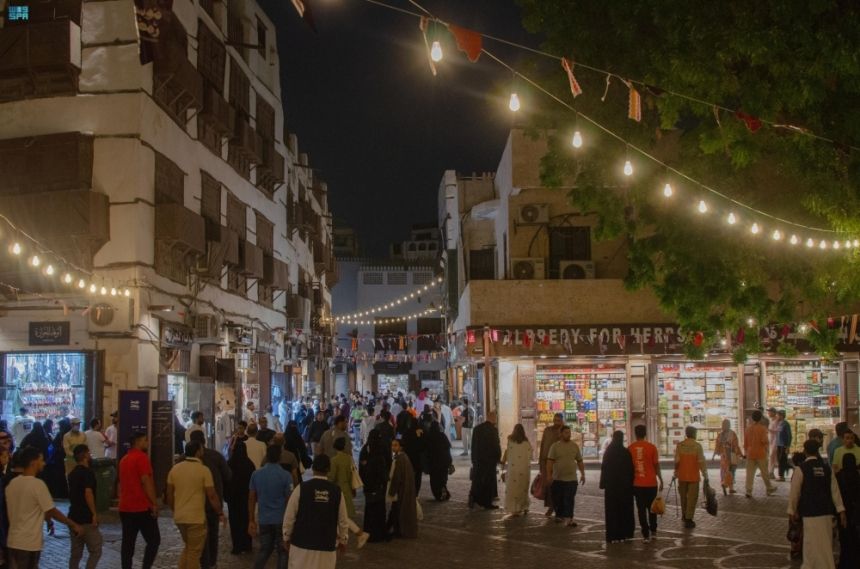 لتعزيز الثقافة السعودية.. فعاليات جدة التاريخية تتألق في رمضان