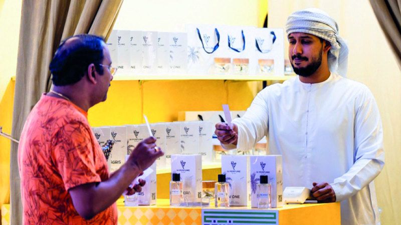 الامارات | ليالي ووترفرونت الرمضانية.. عطور وزينة وموسيقى