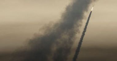 مقتل مستوطن متأثرا بإصابته بعد سقوط صواريخ أطلقت من لبنان على كريات شمونة
