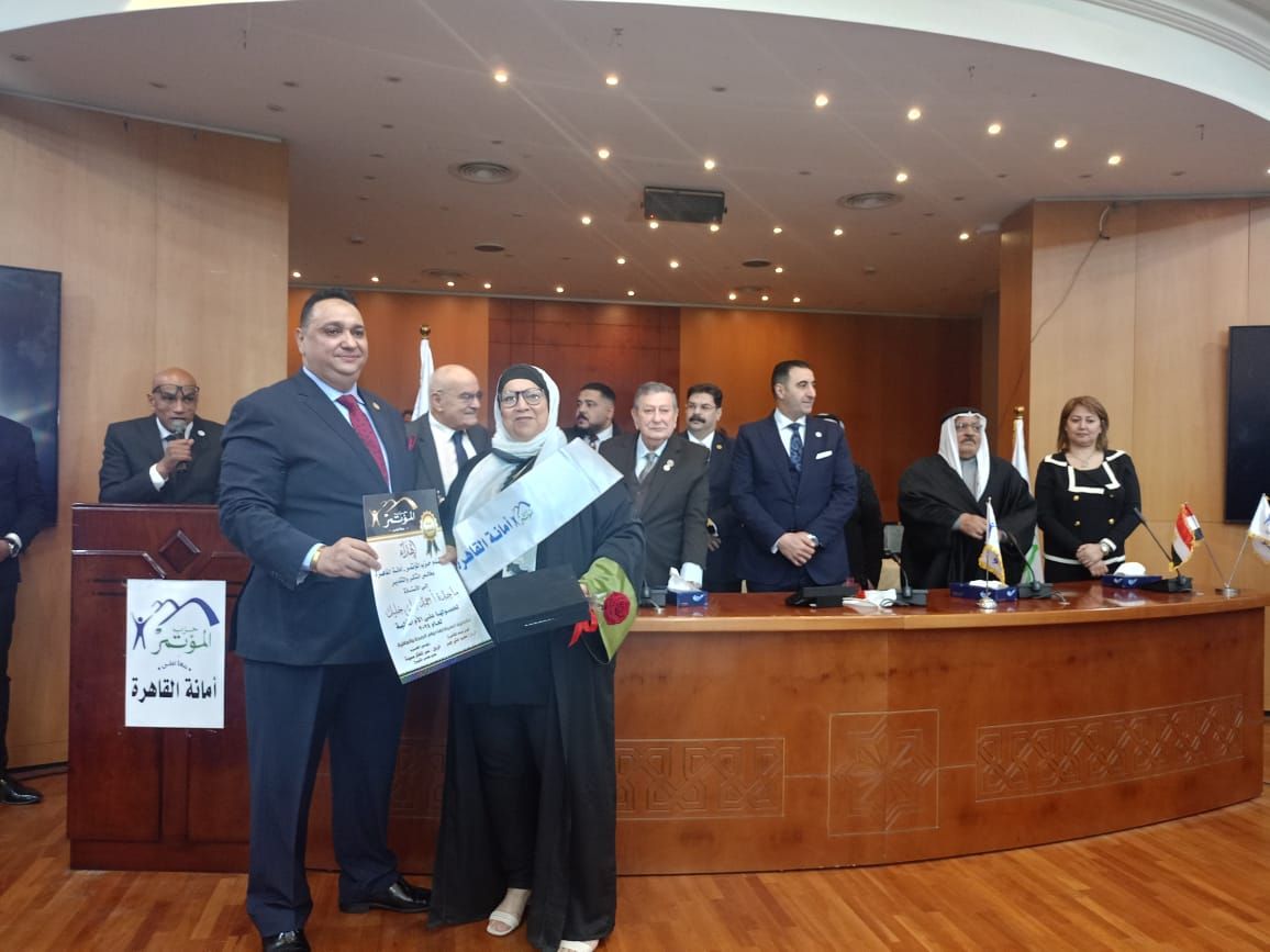 "المؤتمر" يحتفل بعيد الأم ويكرم الأمهات المثاليات بحضور رئيس الحزب