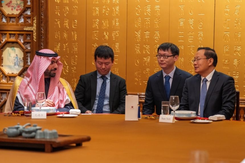 وزير الثقافة يوقع مذكرة تفاهم لتعزيز التعاون مع نظيره الصيني