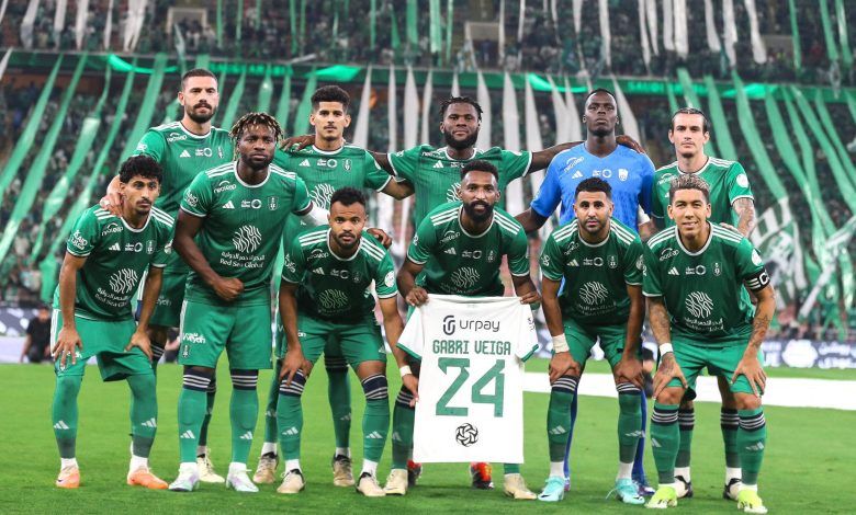 الاهلي يفاجئ حارسه قبل مباراة الاتفاق في الدوري السعودي