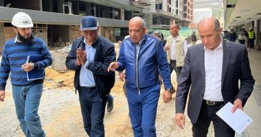وزير قطاع الأعمال يستعرض مشروعات التطوير العقارى بشركات القطاع