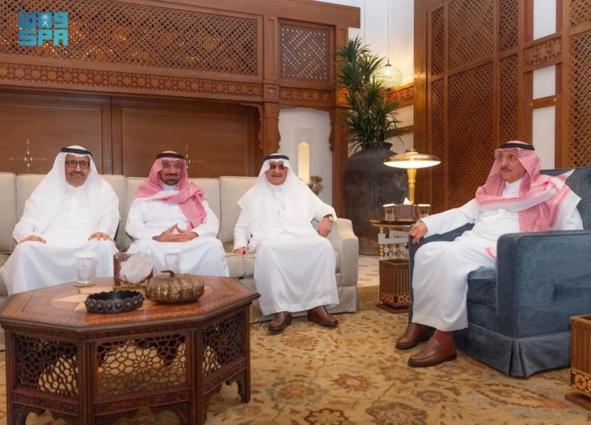 ولي العهد يستقبل أصحاب السمو أمراء المناطق في جدة